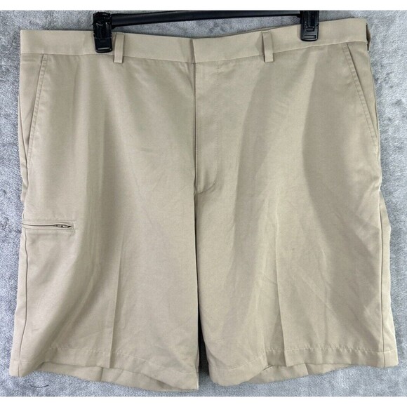 Grand Slam Men's 42 Khaki Bermuda Tennis Golf Shorts Flat‎ Front Zip Pockets - Picture 1 of 11